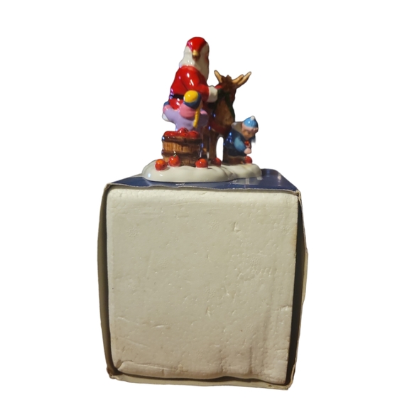 Vtg 99 Dept 56 Snow Village Santa Comes to Town #54958 w/Bx Reindeer Apples Kids - Picture 10 of 14
